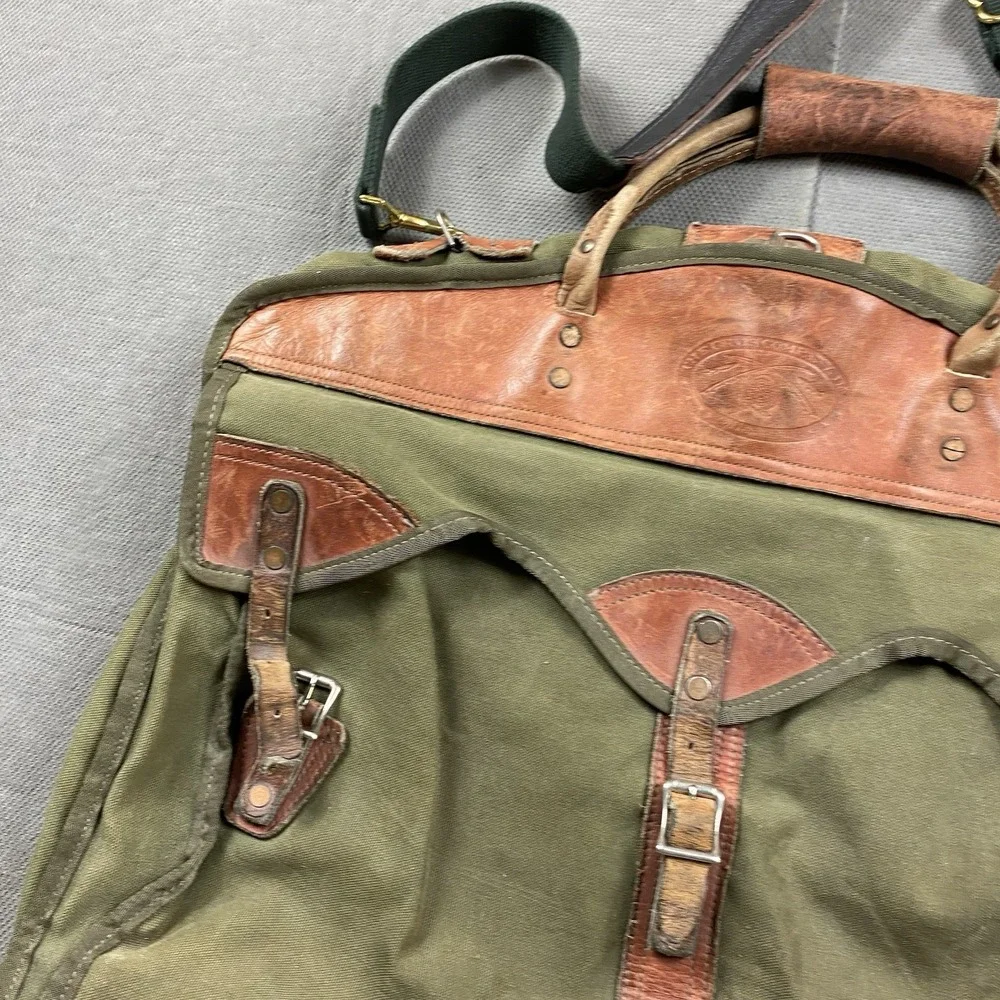 Vintage Orvis Battenkill Garment Bag Beautiful Aged Leather & Green Field Canvas